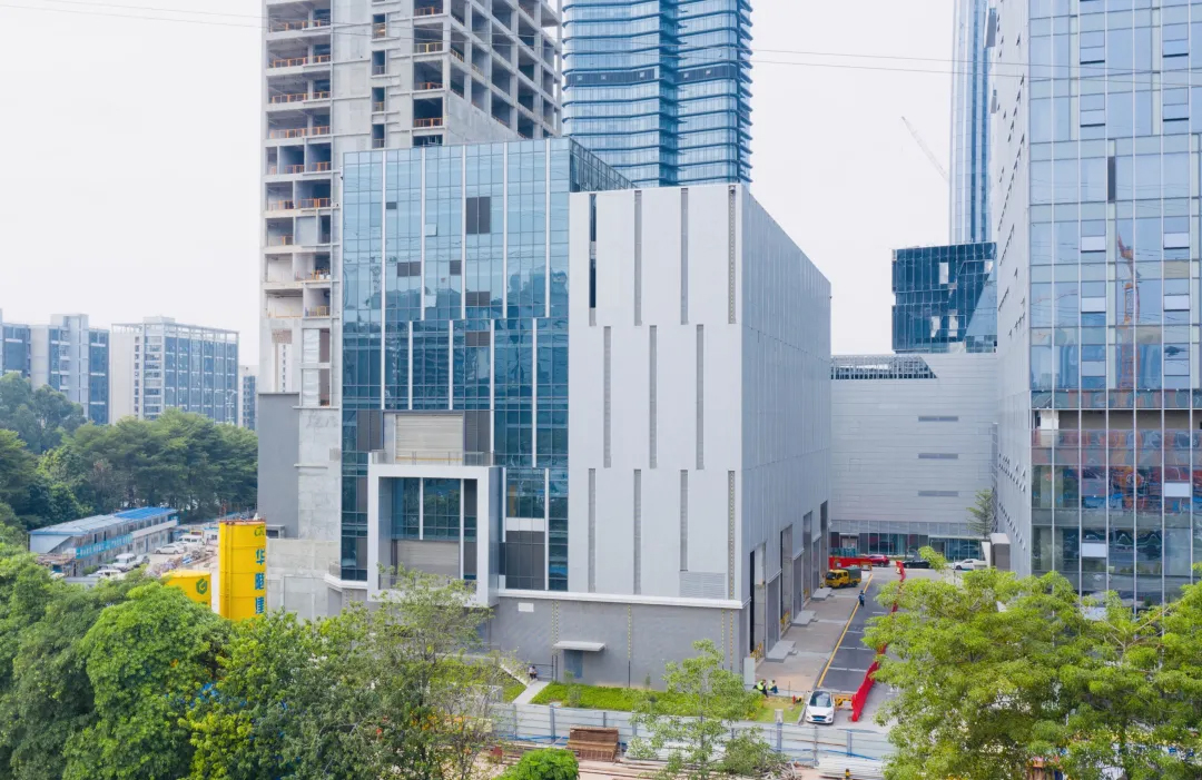 热烈祝贺广东九游体育深度参与的广州首座数字孪生变电站--220千伏磨碟洲变电站顺利投产